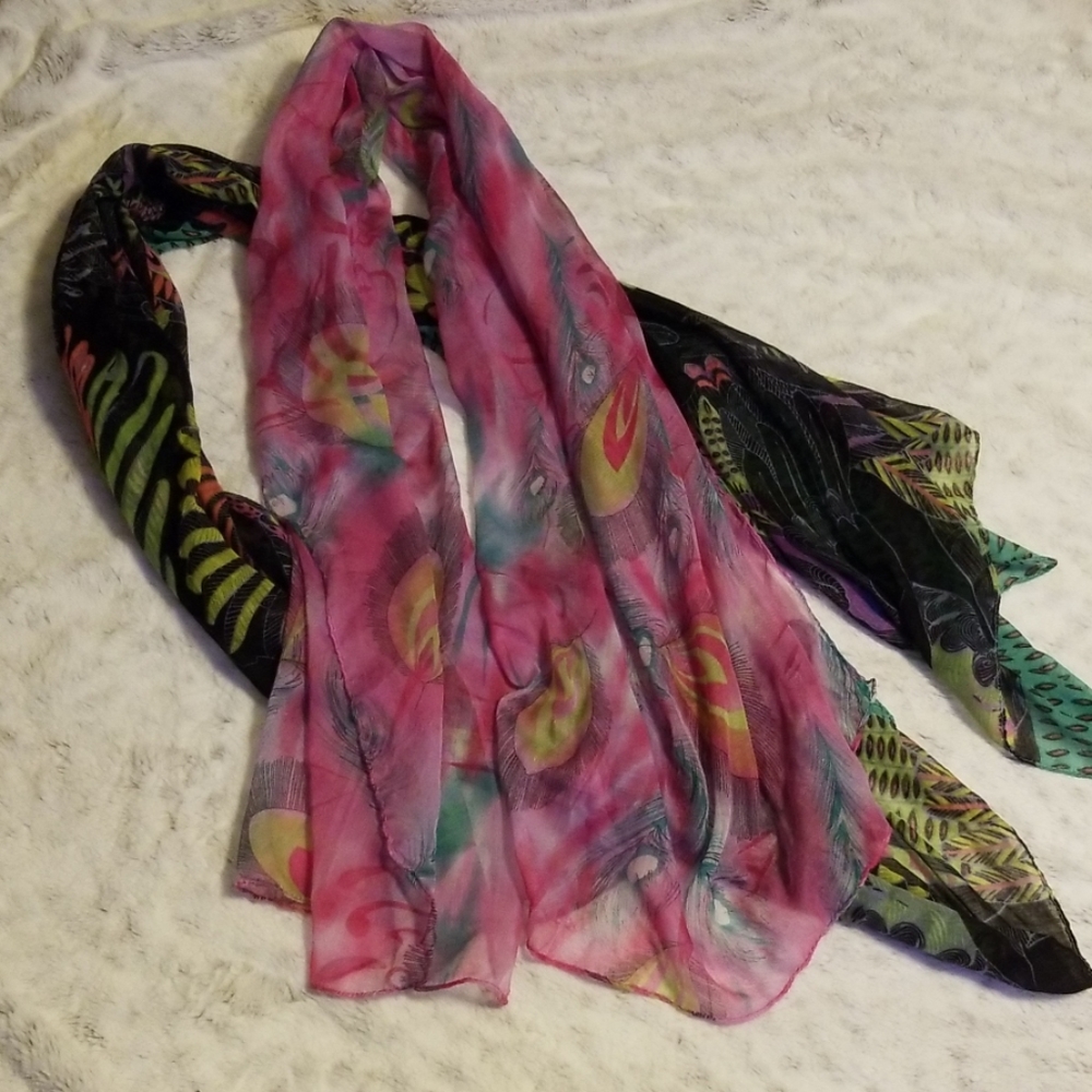 🌼3 for $10🌼2 Vivid Animal Print Scarves